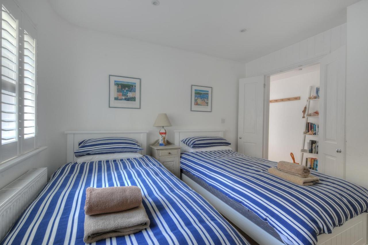 Starfish Apartment Lyme Regis Bagian luar foto